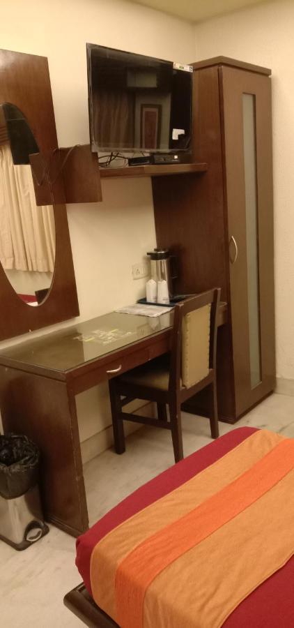 Hotel Aston Kolkata