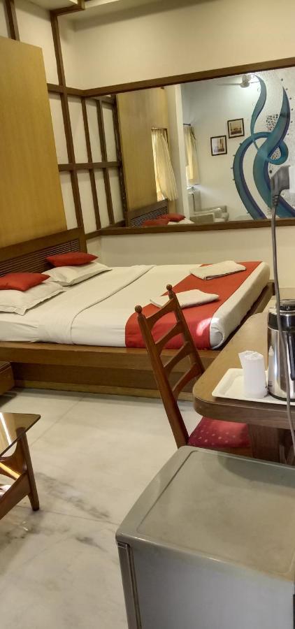 Aston Hotel Kolkata